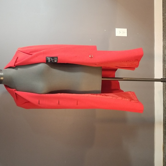 Vintage Modell orange/red womens 3/4 coat.  Aprox. Size 10 - 12 fully lined. - Picture 14 of 16